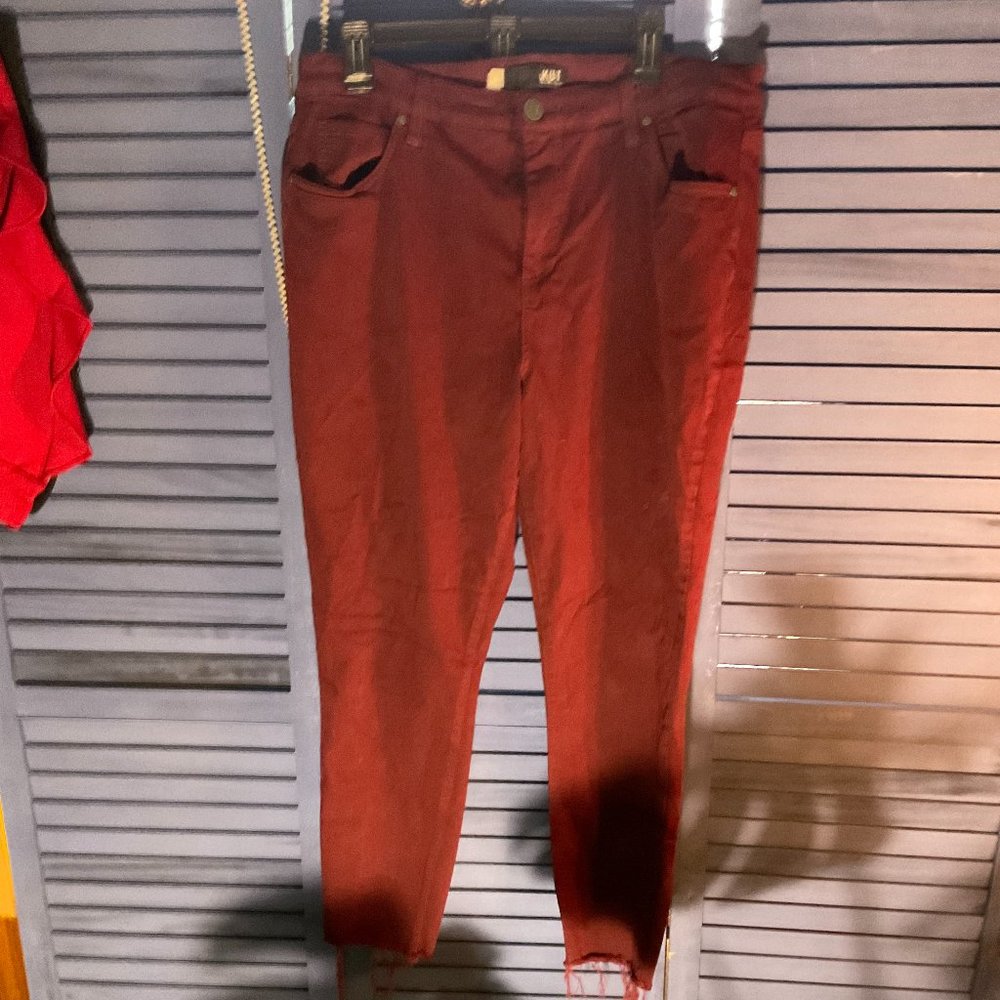 Donna High Waist Raw Hem Ankle Skinny Jeans Sz 16W NWOT